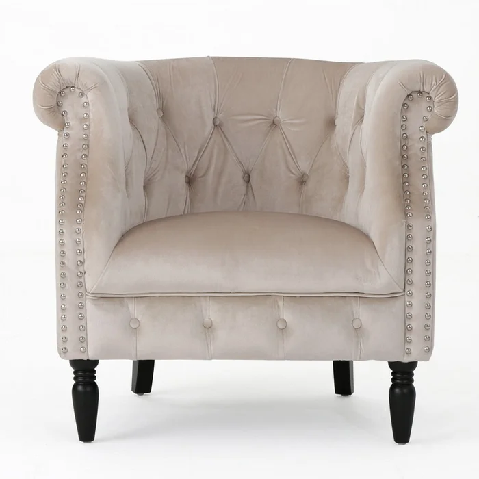 Akira Velvet Fabric Chair With Button Tufted And Nailhead Trim – Champagne | Fauteuil Akira En Tissu Velours Avec Capitonnage Boutons Et Bordure Cloute – Couleur Champagne