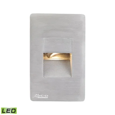 Aperture LED Step Light in Aluminum (45|WLE1106C30K-10-98)