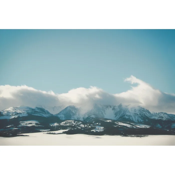 Bridger Mountain Cloud Cover Giant Art 72×48 Wall Art|uvre dart murale Giant Art Bridger Mountain Cloud Cover 72×48
