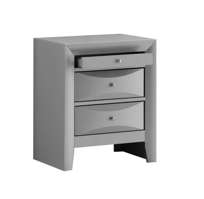 Glory Furniture G1503A Nightstand in Silver G1503-N