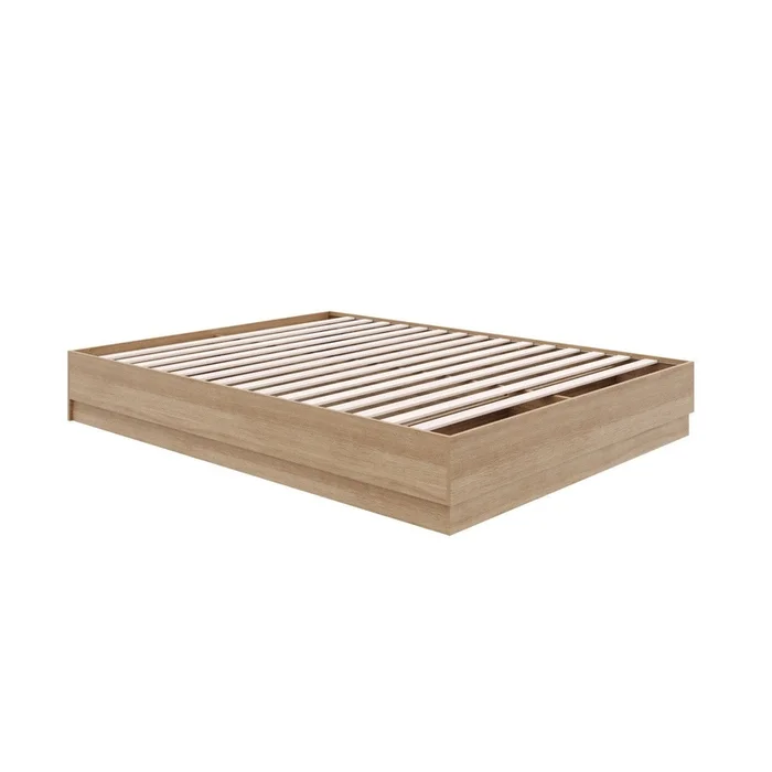 Nordika Milano Platform Queen Bed – Brown Oak|Grand lit plateforme Milano Nordika – chne brun