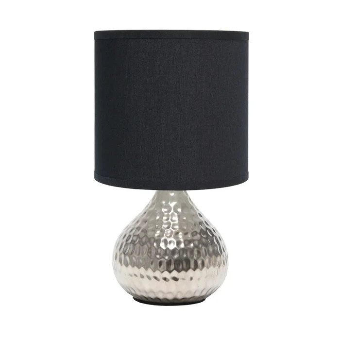 Simple Designs Hammered Silver Drip Mini Table Lamp – Black|Mini lampe de table de SimpleDesigns en forme de goutte argente martele – noire