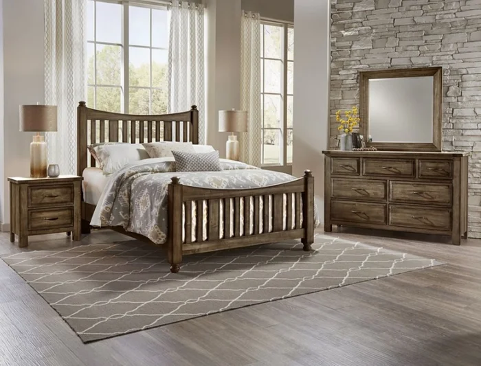 Vaughan-Bassett Maple Road 4-Piece Slat Poster Bedroom Set in Maple Syrup